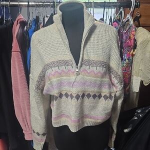 Elegant Women's  Sweater in Cream and Pink